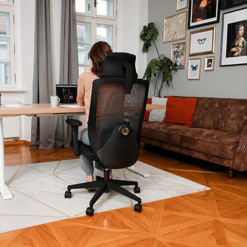 Fotel biurowy ergonomiczny Liftor Space, czarny